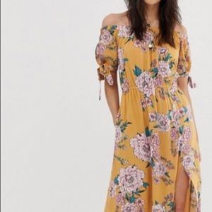 Band of Gypsies Off Shoulders Maxi Dress